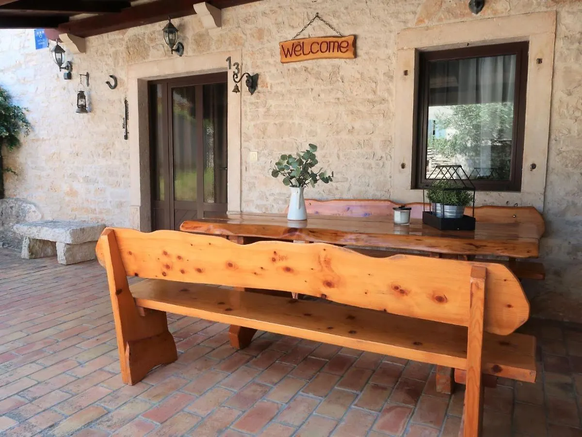 Holiday Home Lara - Lbn362 By Interhome Barban